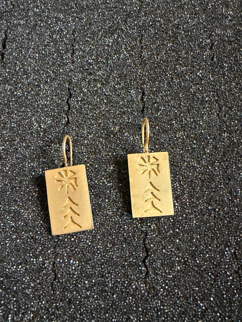 Vintage Sumerian Ishtar Gold tone Earrings